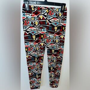 Women’s tribal printed leggings